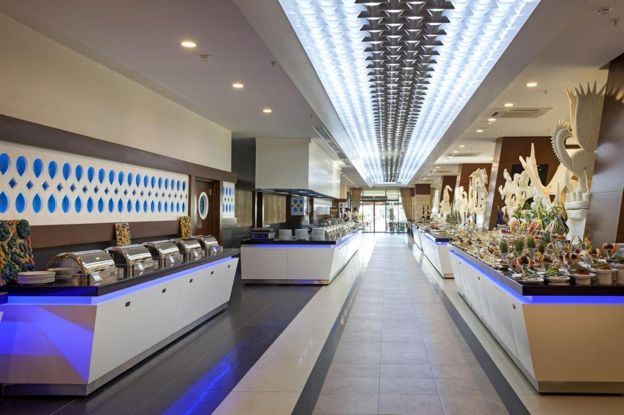 Hotel Luna Blanca &